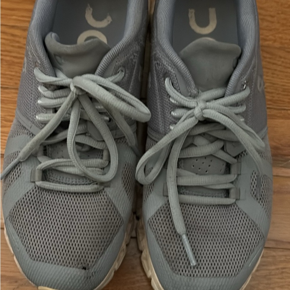 On Women's Athletic Shoes in Gray
